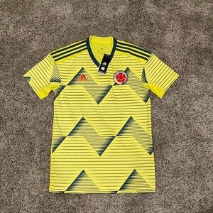 NEW w/ Tags Colombia National Soccer Team Men’s M Yellow Adidas Jersey Futbol